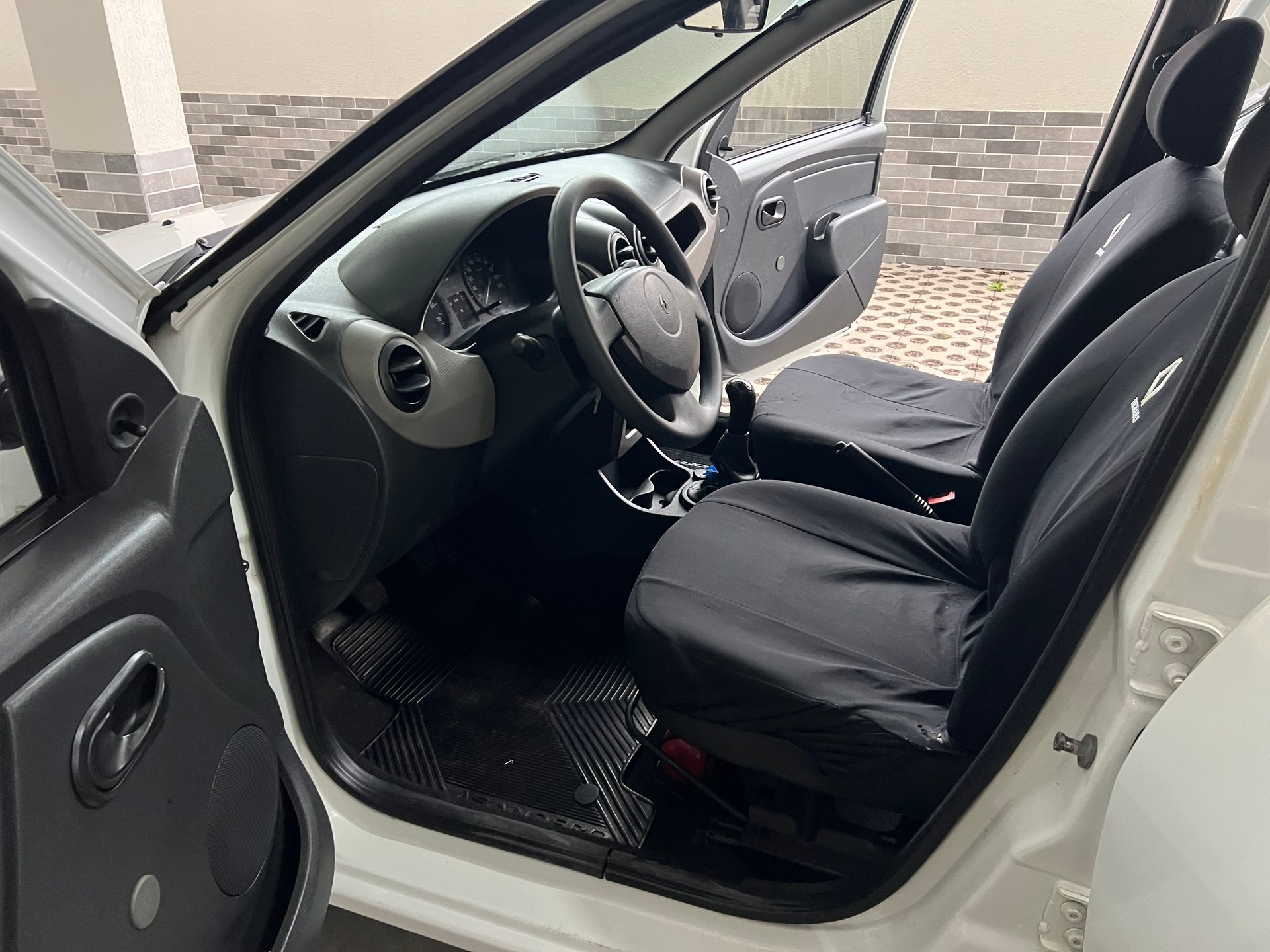 RENAULT SANDERO EXPRESSION HI-FLEX 1.0 16V 5P