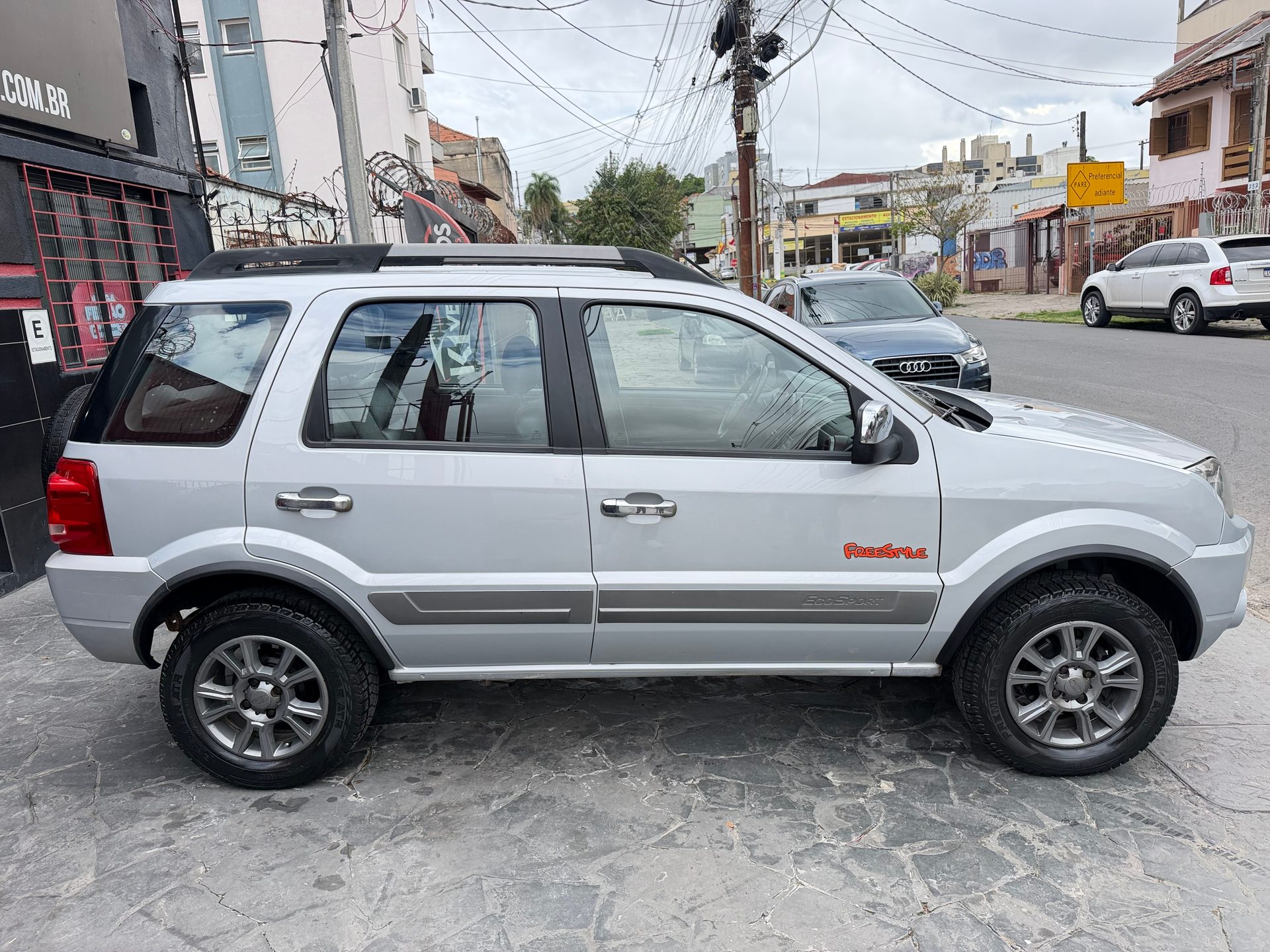 FORD ECOSPORT XLT FREESTYLE 1.6 FLEX 8V 5P