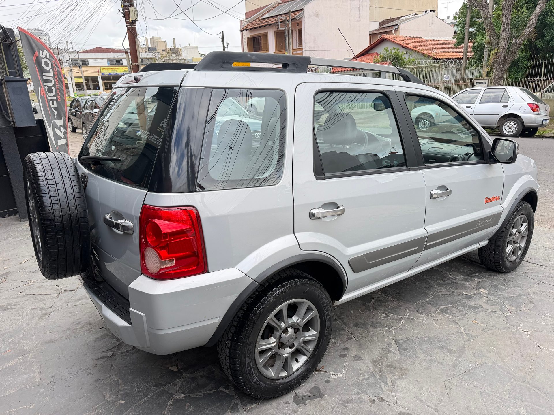 FORD ECOSPORT XLT FREESTYLE 1.6 FLEX 8V 5P