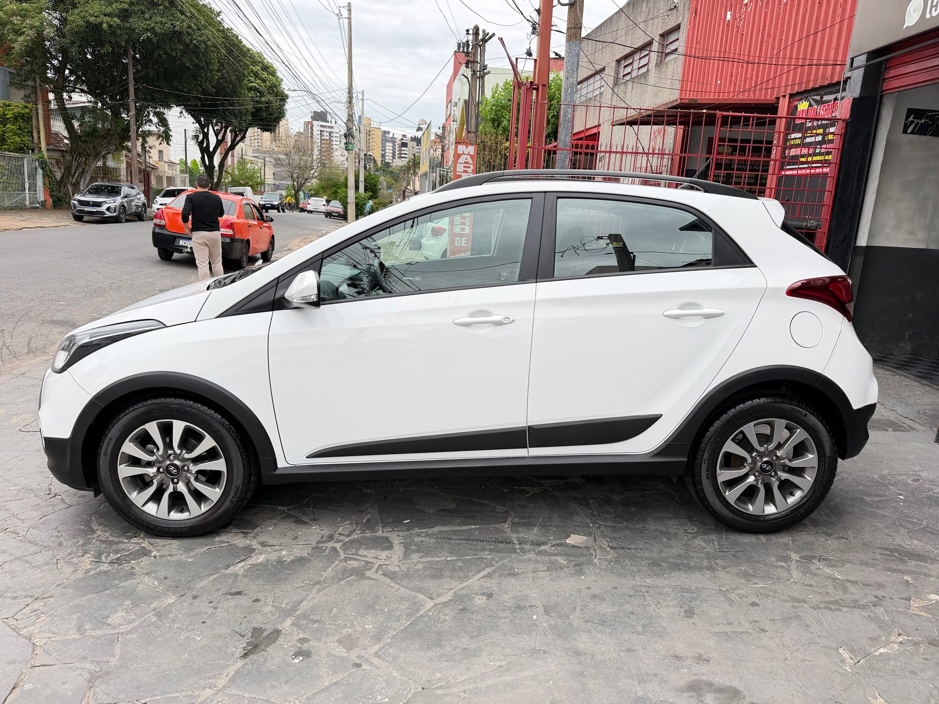 HYUNDAI HB20X PREMIUM 1.6 FLEX 16V AUT.