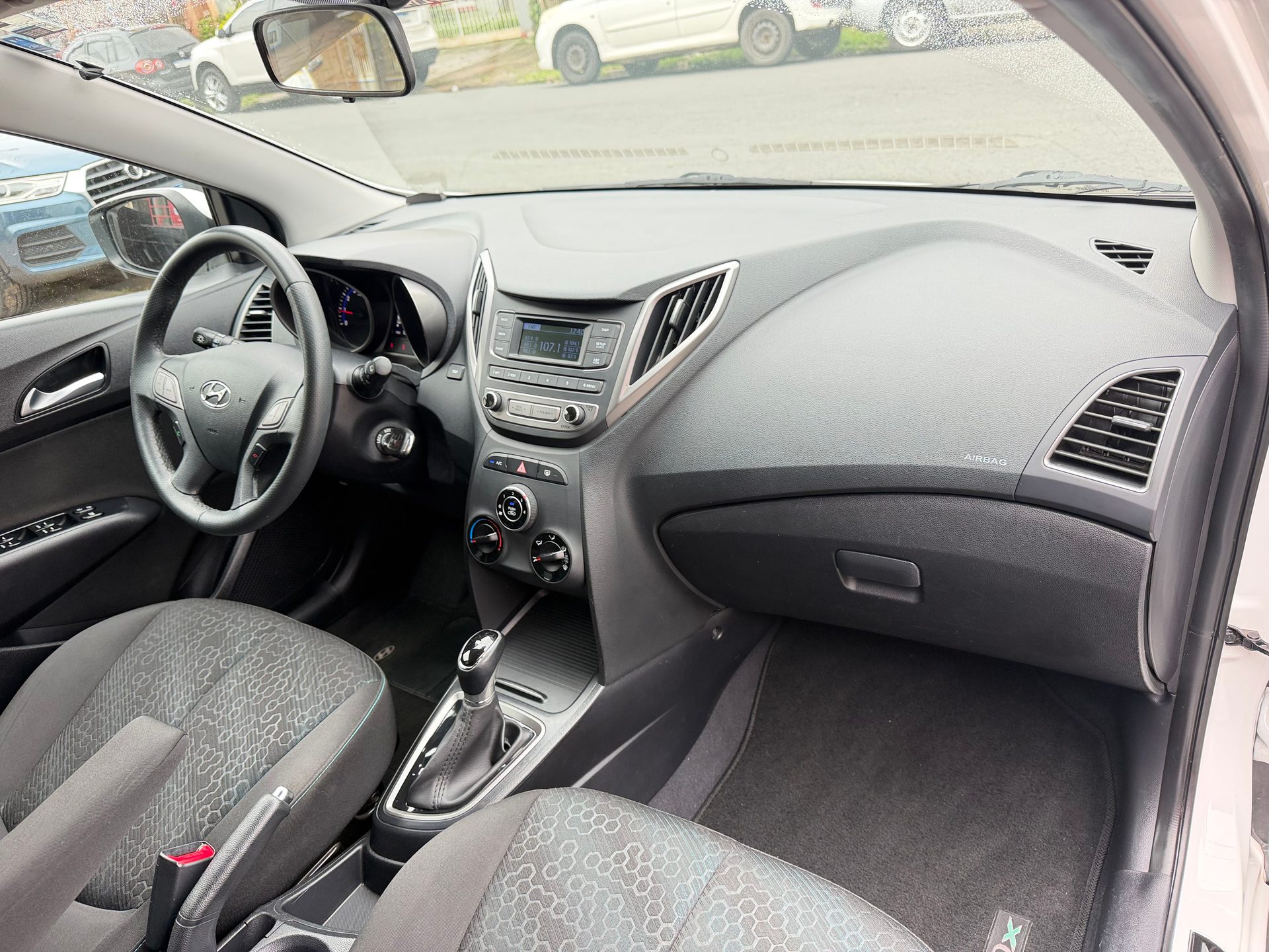 HYUNDAI HB20X PREMIUM 1.6 FLEX 16V AUT.