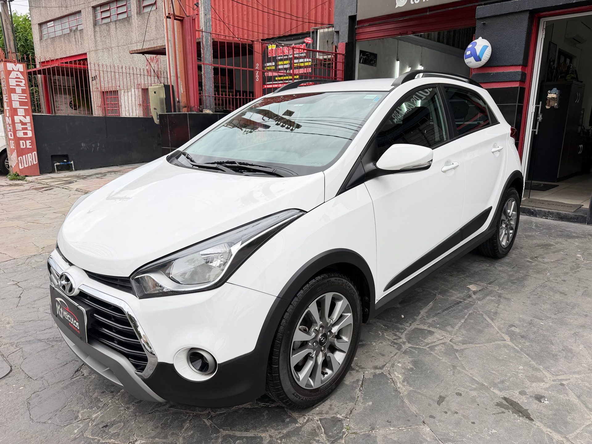 HYUNDAI HB20X PREMIUM 1.6 FLEX 16V AUT.