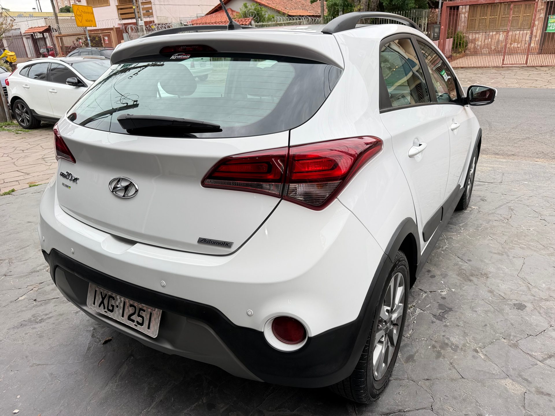 HYUNDAI HB20X PREMIUM 1.6 FLEX 16V AUT.