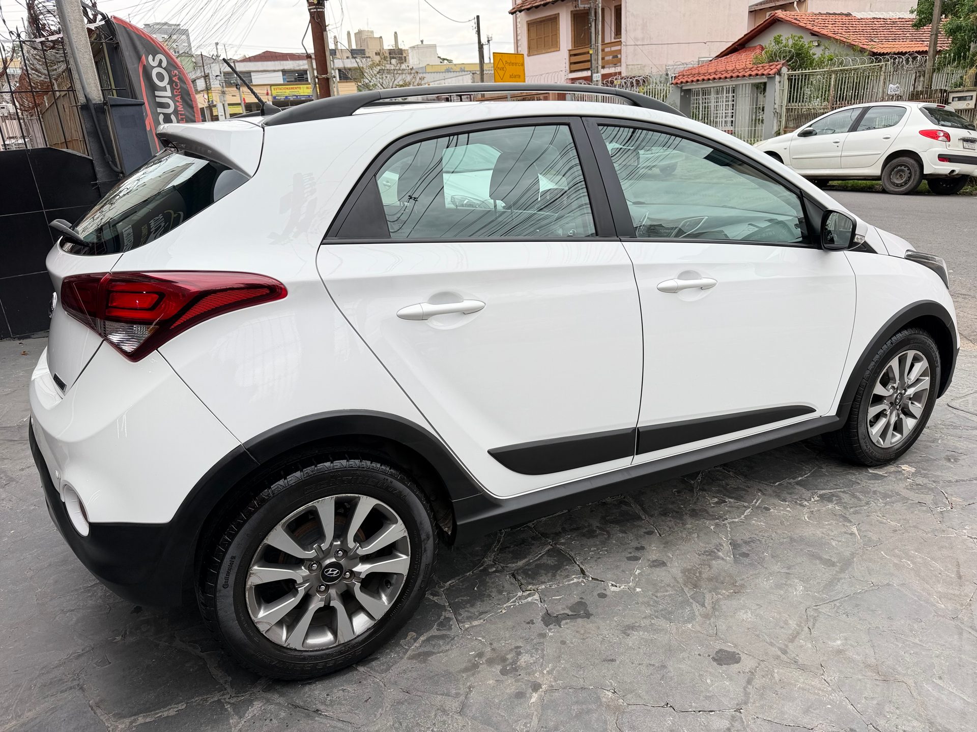 HYUNDAI HB20X PREMIUM 1.6 FLEX 16V AUT.
