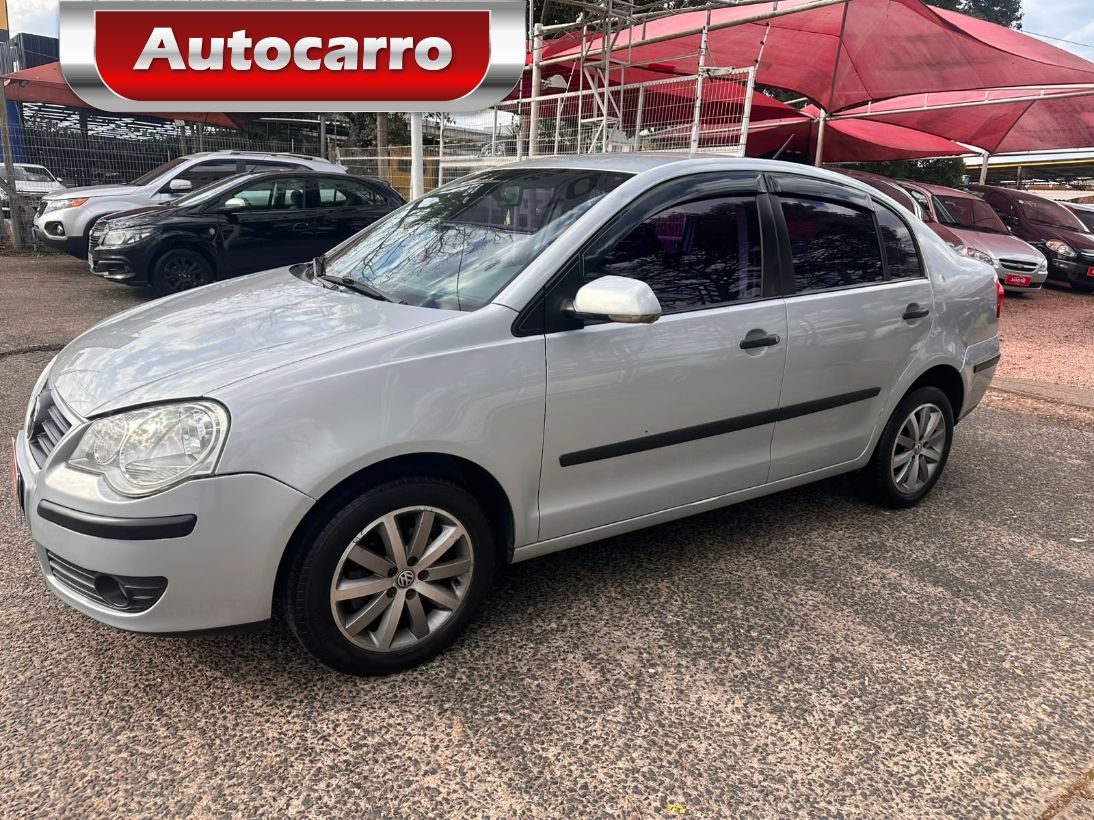 VW - VOLKSWAGEN POLO SED. COMFORT. 1.6 MI TOT. FLEX 8V