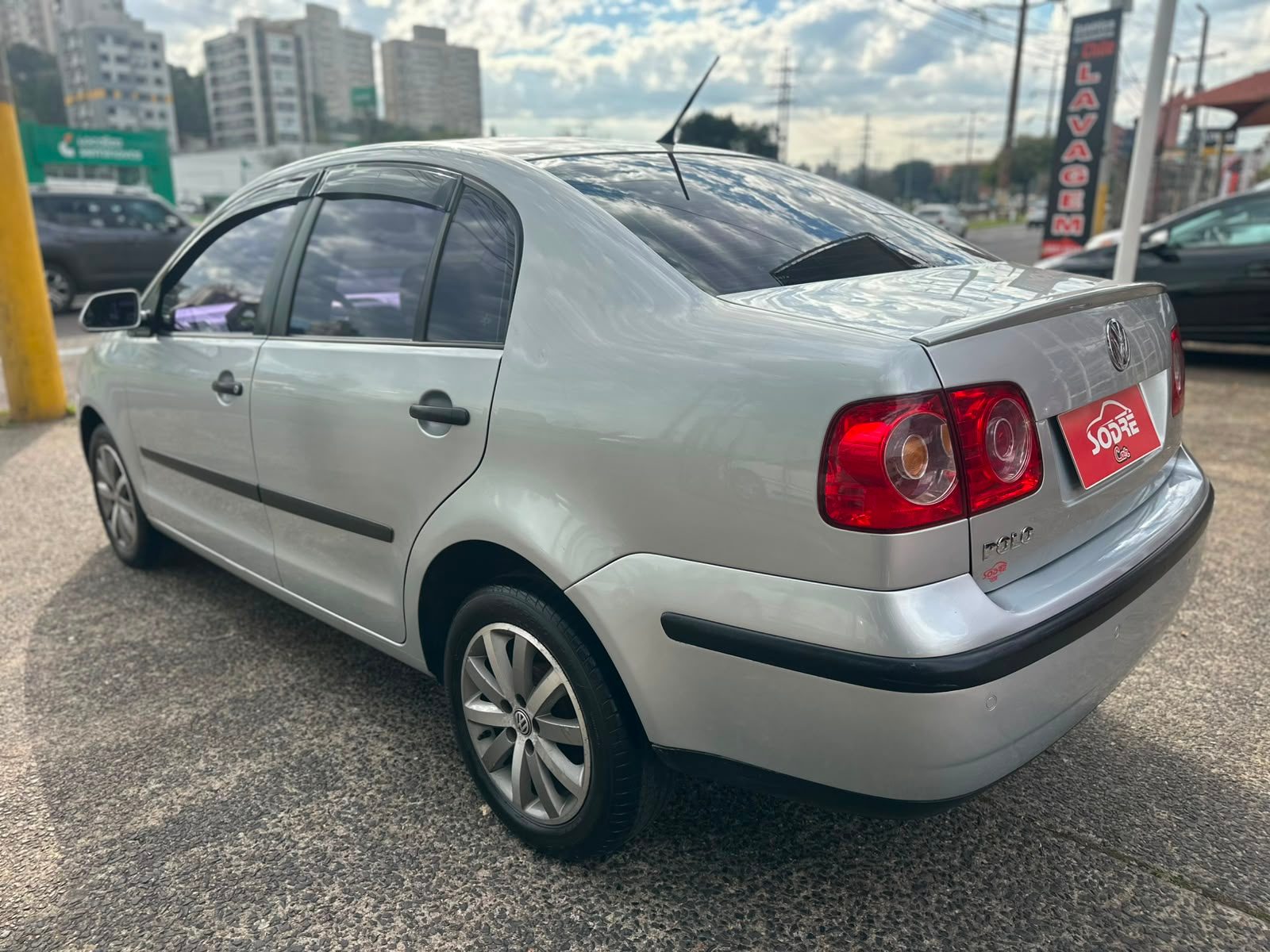 VW - VOLKSWAGEN POLO SED. COMFORT. 1.6 MI TOT. FLEX 8V
