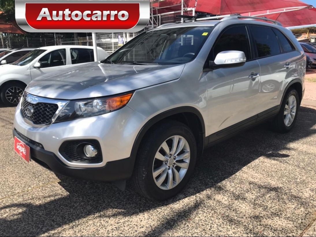 KIA MOTORS SORENTO 2.4 16V 4X2 AUT.