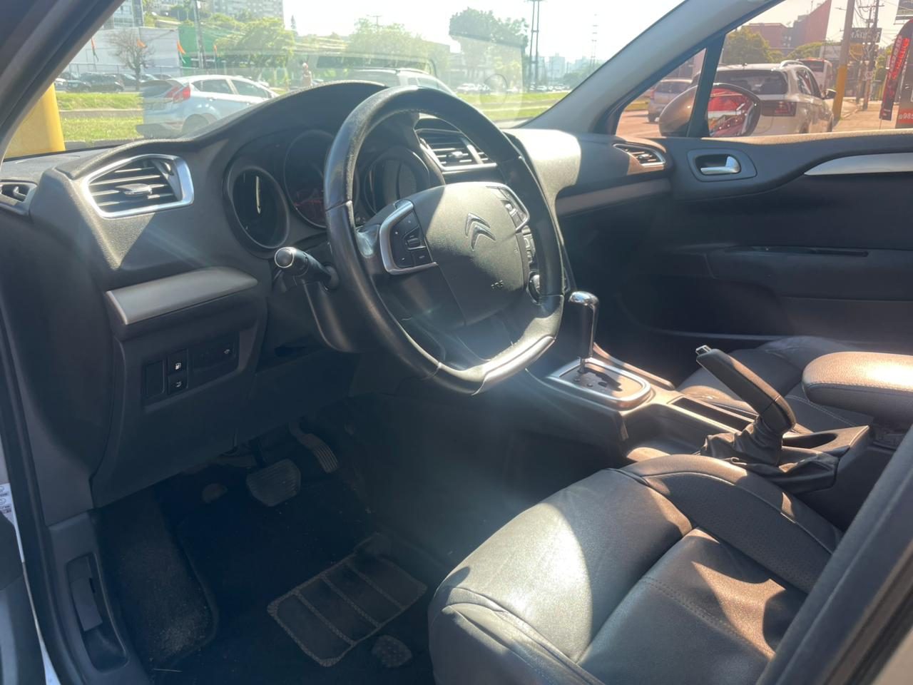 CITROËN C4 LOUNGE TENDANCE 1.6 TURBO 4P AUT