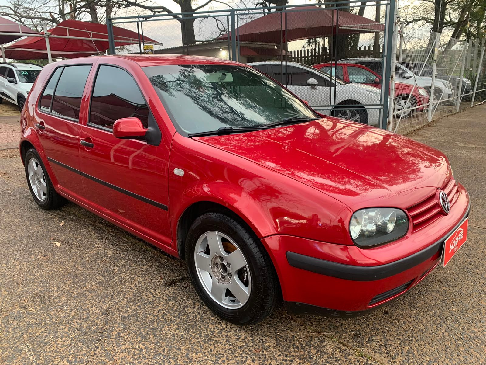 VW - VOLKSWAGEN GOLF 1.6MI/ 1.6MI GENER./BLACK & SILVER
