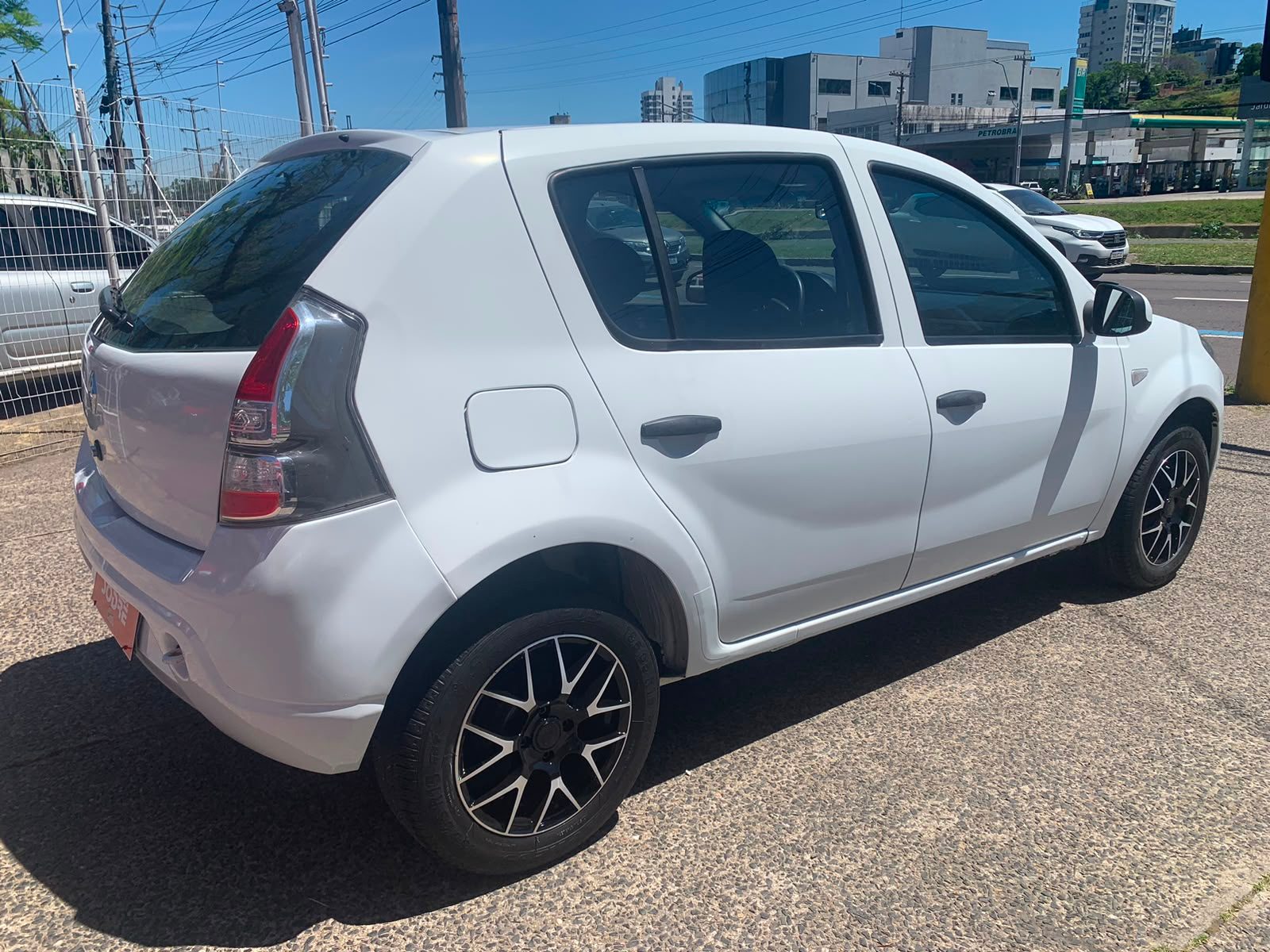 RENAULT SANDERO EXPRESSION HI-FLEX 1.0 16V 5P